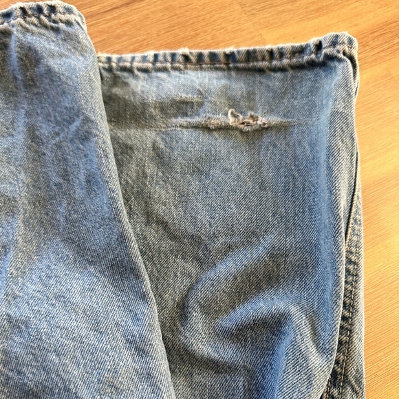 Gap Teens Wide Stride Classic Blue Distressed Jeans. - Picture 5 of 12